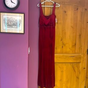 Long formal red Windsor dress. Never worn brand new out of the bag. Size 7